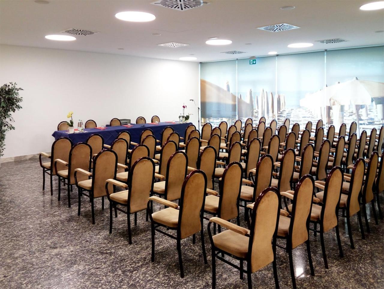 Hotel Vittoria Ριτσόνε Εξωτερικό φωτογραφία