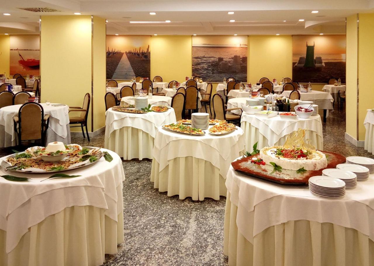 Hotel Vittoria Ριτσόνε Εξωτερικό φωτογραφία